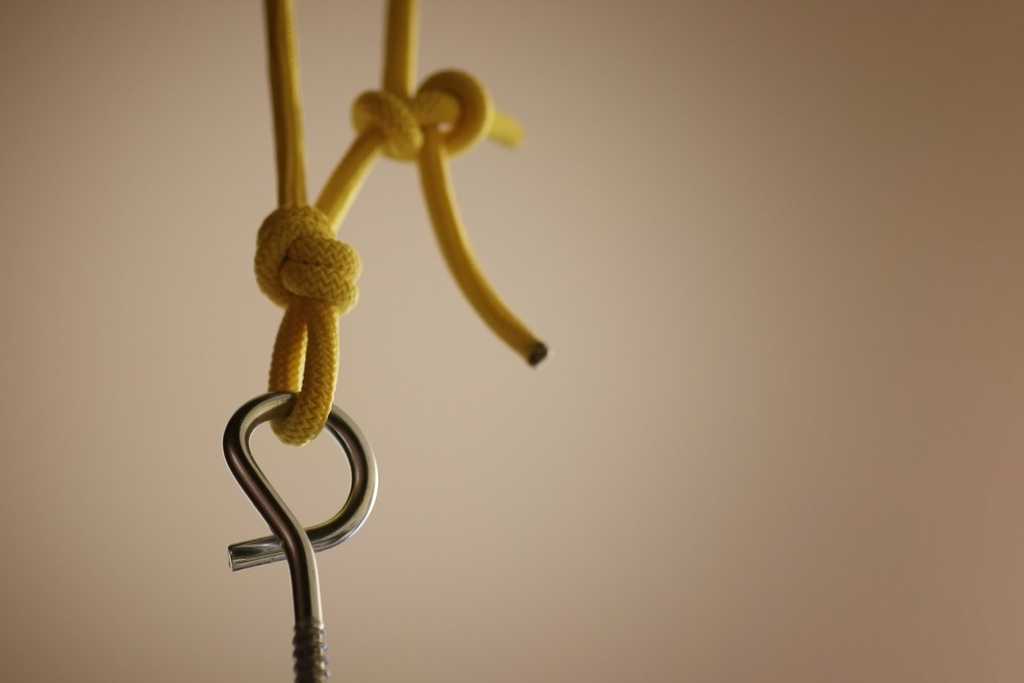 Hanging rope insurance